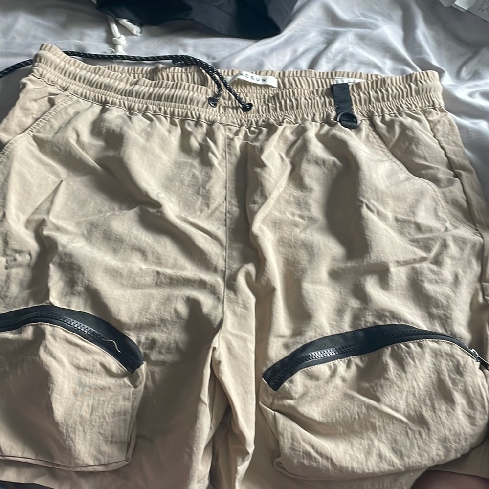 Tan pacsun nylon cargo shorts size xl brand new